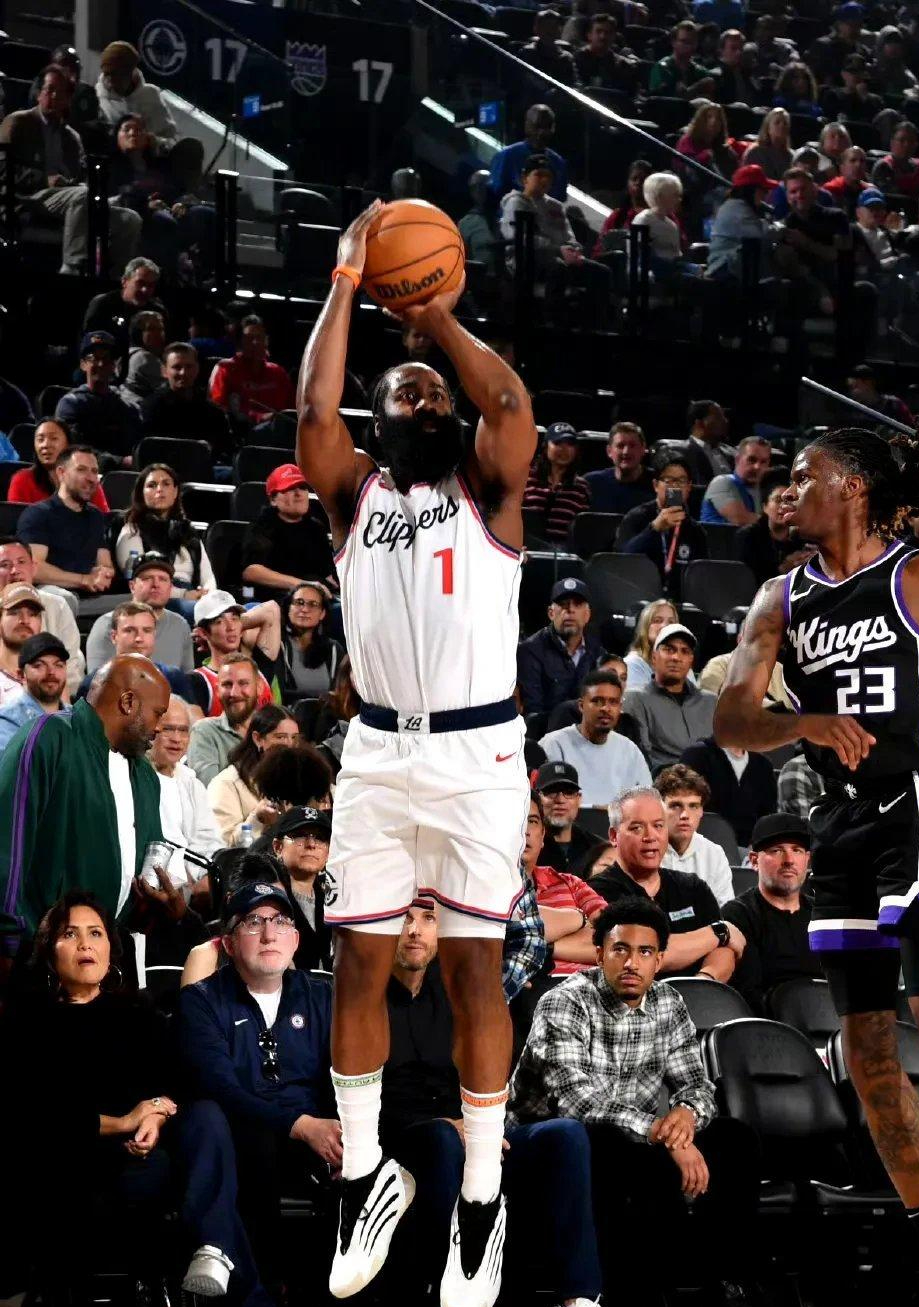 开云体育登录-四川队绝杀猛龙，德罗赞统治全场