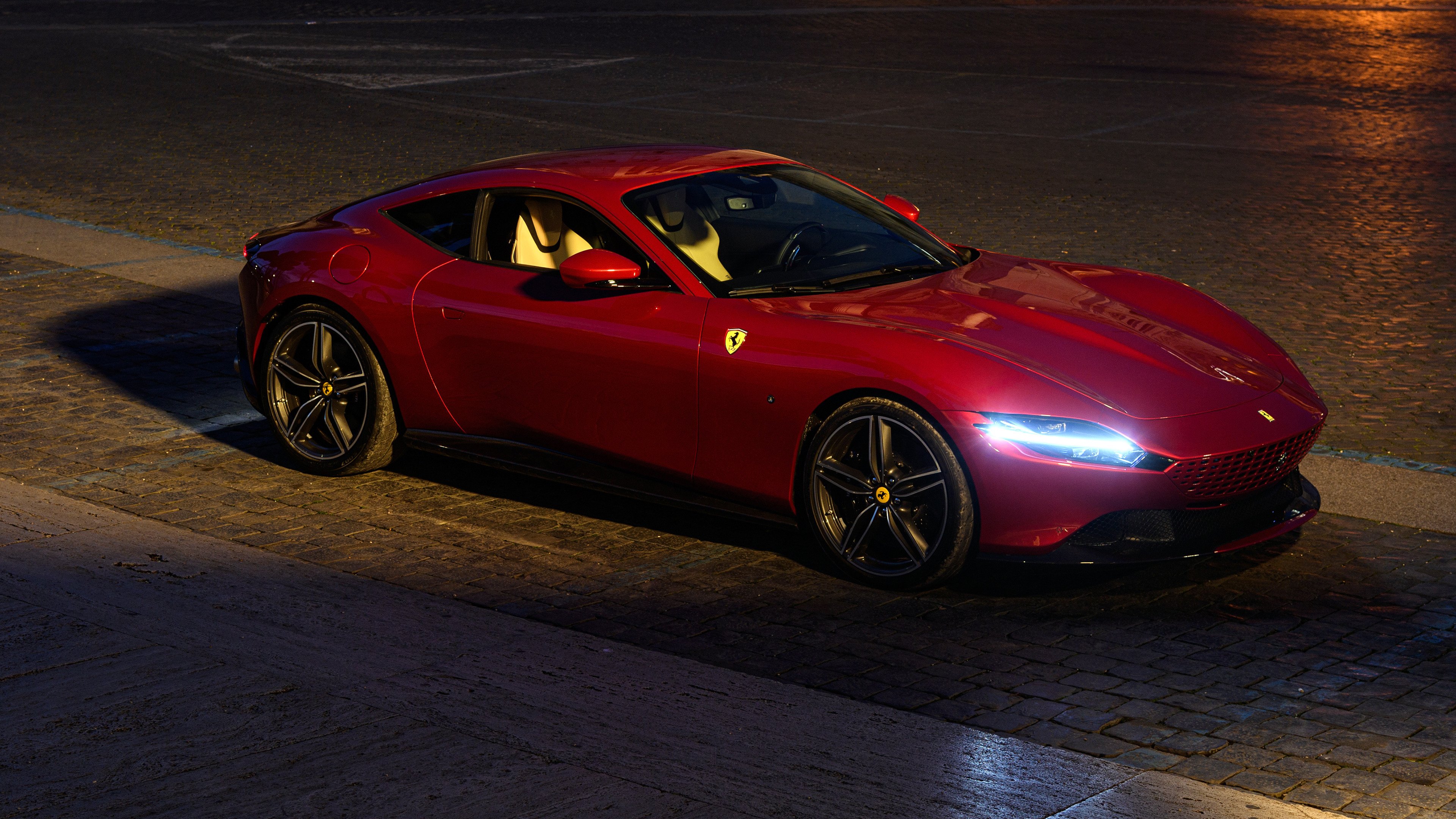 开云体育在线-澳式截击，当网球欧冠焦点战在尼斯上演，一场关于击溃的战术革命