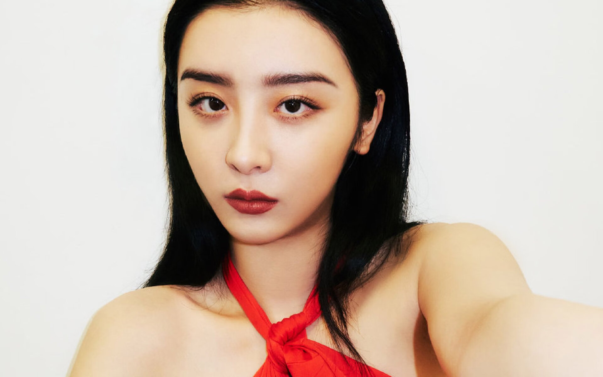 F1年度争冠之夜，布克的冠军级表现如何重塑竞技传奇