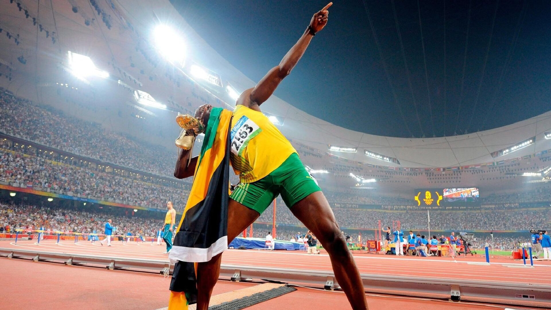 门神附体！库尔图瓦三拒点球定乾坤，袋鼠军团逆境翻盘掀翻波兰