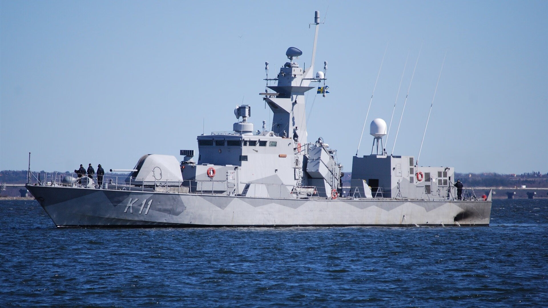 开云体育APP下载-骑士险胜热火，拉梅洛·鲍尔末节爆发锁定胜局